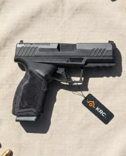 PISTOLA TAURUS GX4 CARRY .380