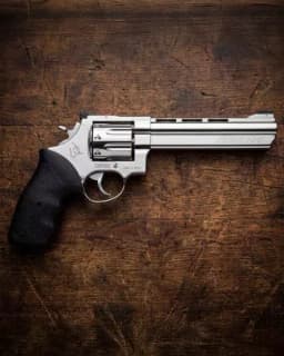 REVOLVER TAURUS 838 .38